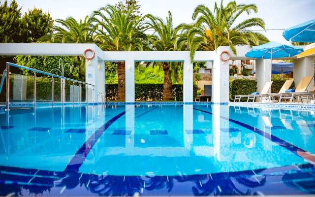 Anais Holiday Hotel