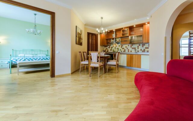 FlatStar on Grazhdanskaya 20