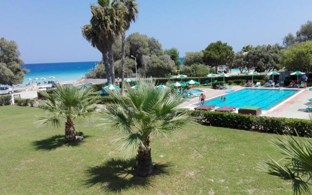 Pylea Beach Hotel