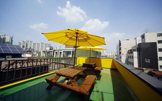 24 Guesthouse Seoul Cheongryangri