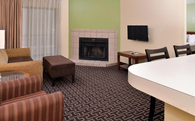 Americas Best Value Inn & Suites Extended Stay - Tulsa