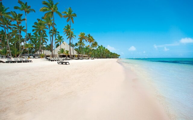 Barcel\u00F3 Bavaro Beach & Convention Center