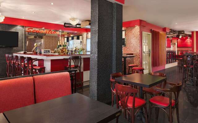 Howard Johnson by Wyndham Abu Dhabi