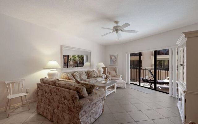 Playa Encantada 106 2 Bedroom Condo