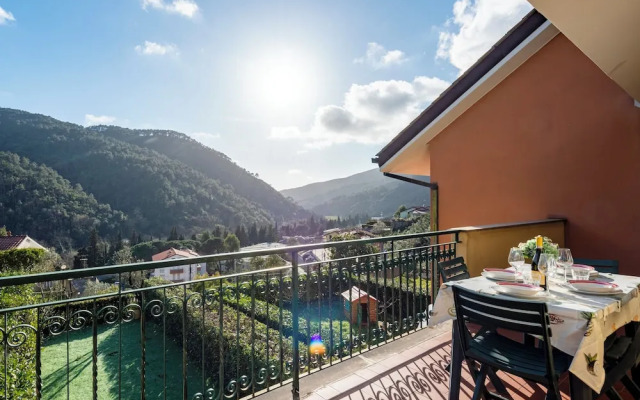 Peaceful Apartment In Deiva Marina