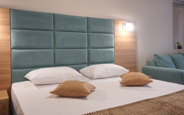 Золотой лев (Песчаное)