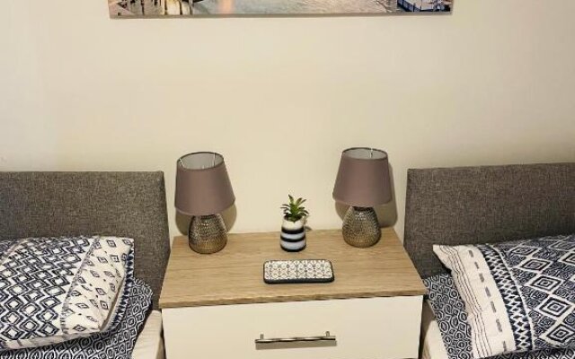 #0311 Two Bedroom serviced apartment - Free Parking