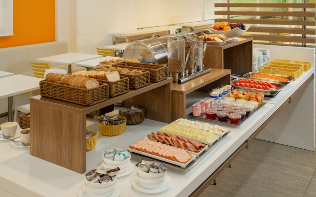 Bento Goncalves Hotel By Nobile