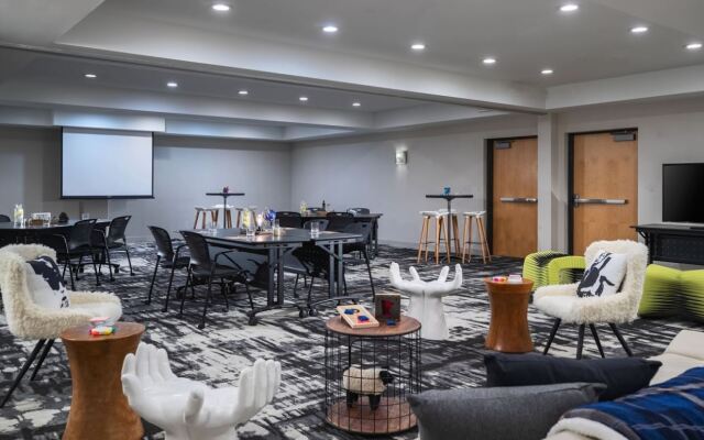 Renaissance Minneapolis Bloomington Hotel