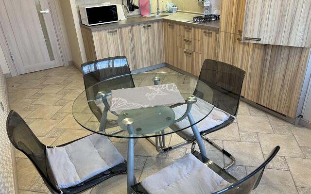 Апартаменты на улице Тельмана 7