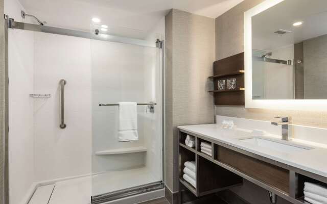 Hilton Garden Inn Ottawa Downtown