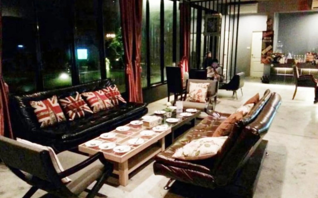 De Coco House