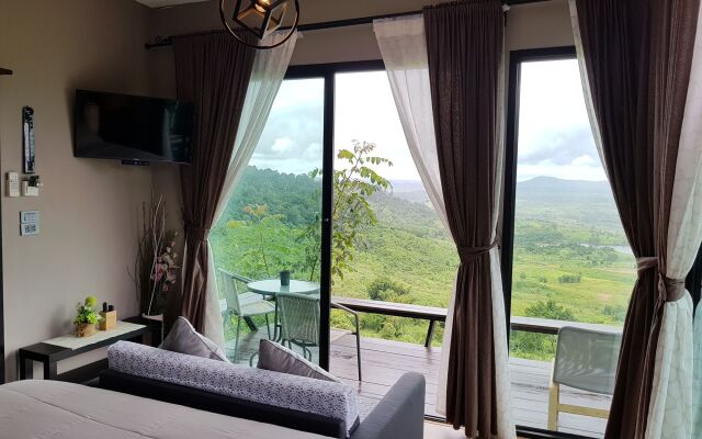 The Proud Green Garden Hill Resort