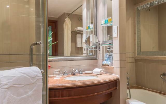 Sanya Baohong Hotel