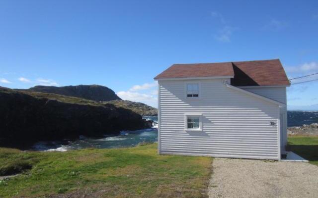 The Old Salt Box Co. - Grandma Lilly's