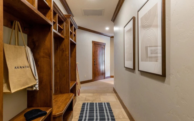 Ski Hill Road 2 - Twin Chutes