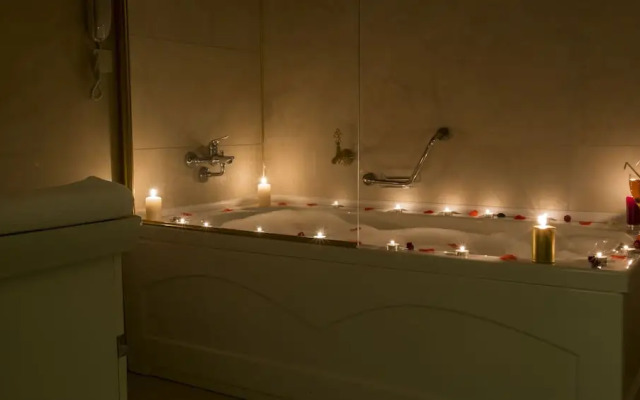 Sarot Termal Park Resort & Spa - Halal Hotel