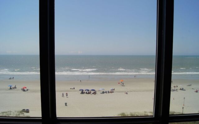 Windemere 605 by RedAwning