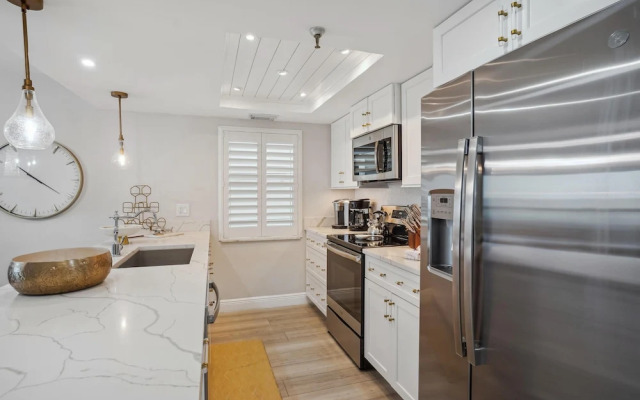 Pelican Pointe 5B