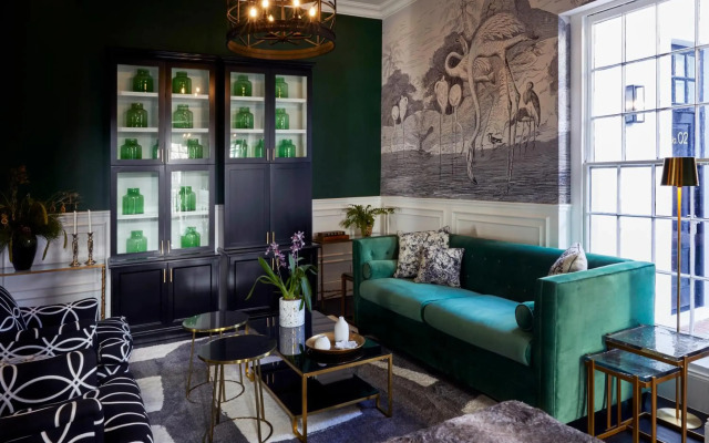 Cape Cadogan Boutique Hotel