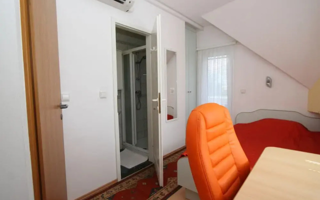 Rooms & Apartments Jana