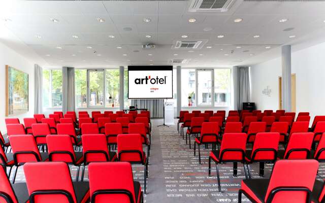 art'otel Cologne powered by Radisson Hotels