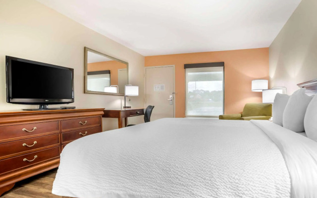 Econo Lodge Moss Point - Pascagoula