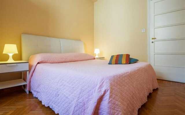 Ponte Vecchio Exclusive Flat