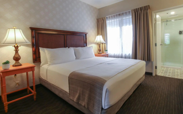 Oxford Suites Pismo Beach