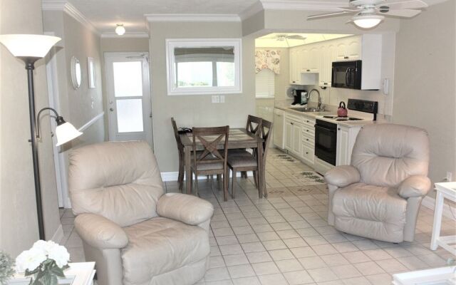 Jamaica Royale 099 - 2 Br Condo