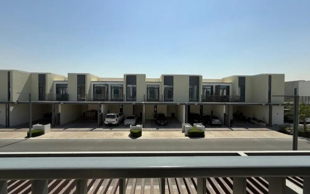 Elegant Stay in Ranches Villa
