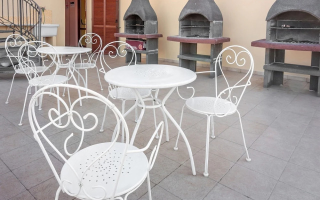 Stylish Residence Le Fontane 1 Bedroom Apartment Sleeps 4 Person-no2502