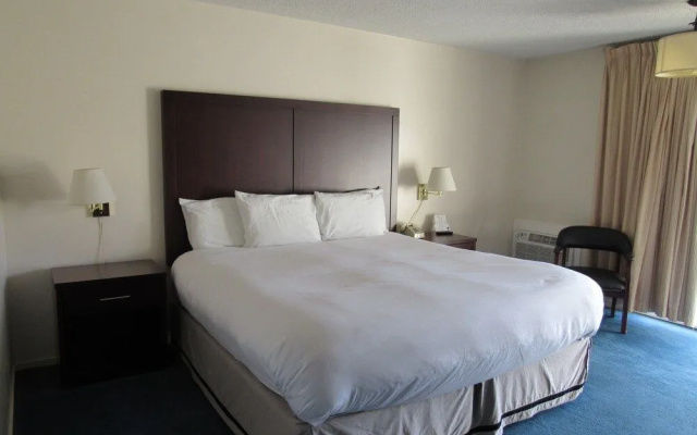 Pullman Garden Inn