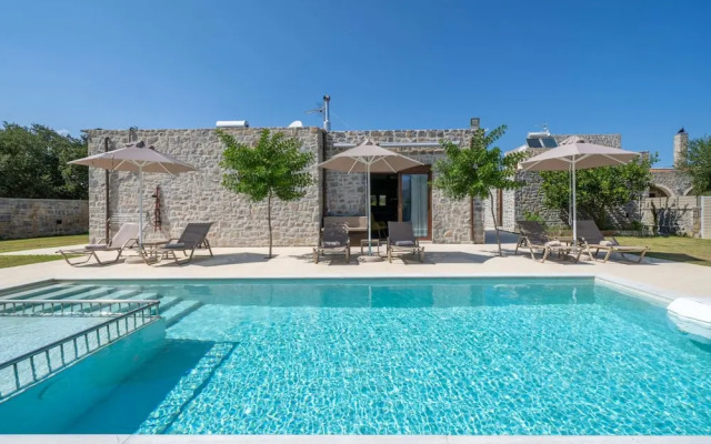 Villa Liatiko With Private Pool