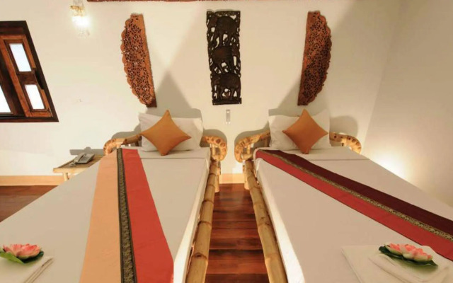 Chart Thip Resort
