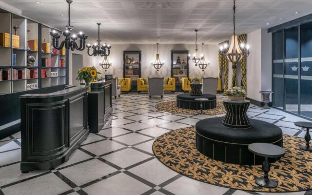 SOWELL COLLECTION Hôtel du Roi & SPA