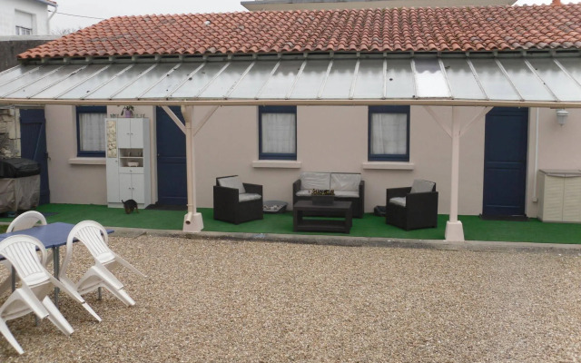 Ptit Dej Hôtel Corinna