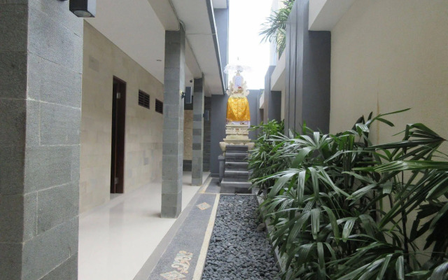 Pondok Adi