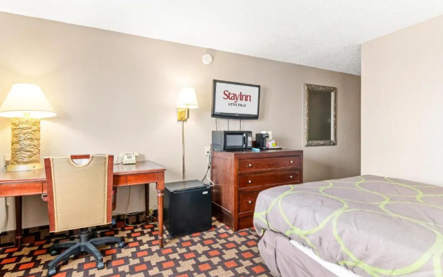 Super 8 Little Falls