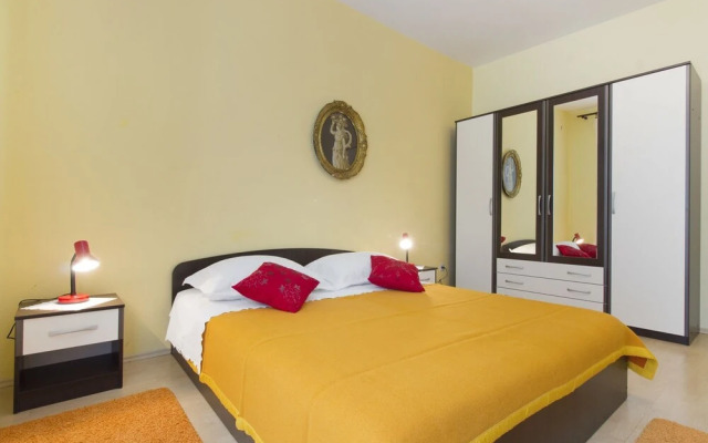 Vince - Free Parking - A2 Plavi