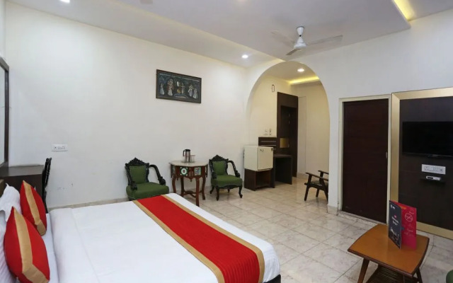 Hotel Navrang