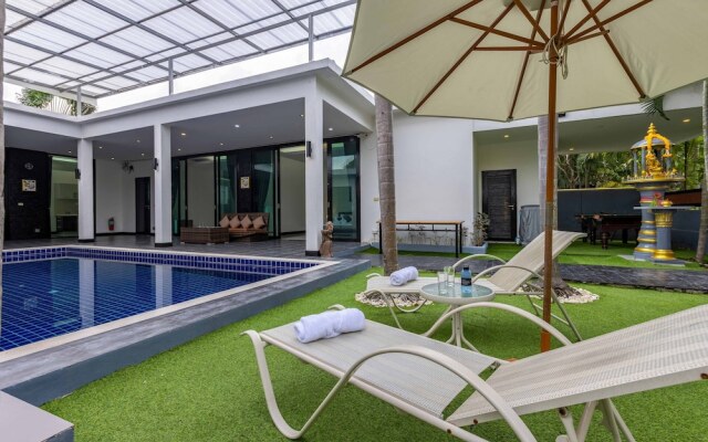 4 Bedroom Modern Pool Villa BL10
