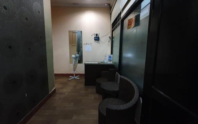 OYO 3807 Guest House 268