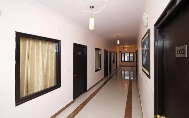 OYO 4109 Hotel Traveller Inn