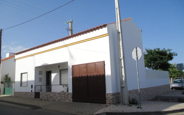 House With 3 Bedrooms in Luz , With Enclosed Garden - 2 km From the Be