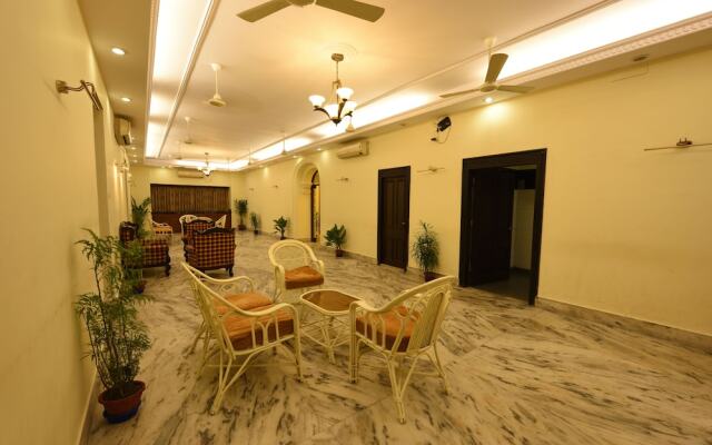 OYO 6760 Chowdhury Estate Premium