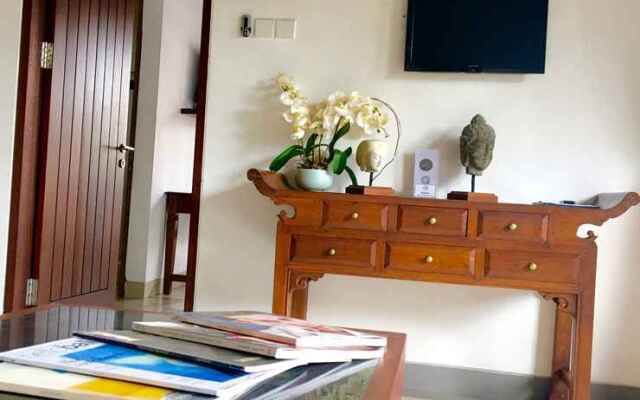 Dim House Jimbaran