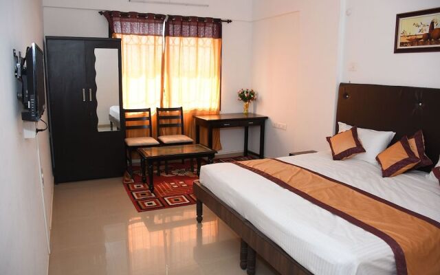 JK Rooms 132 Parkland Service Apartment