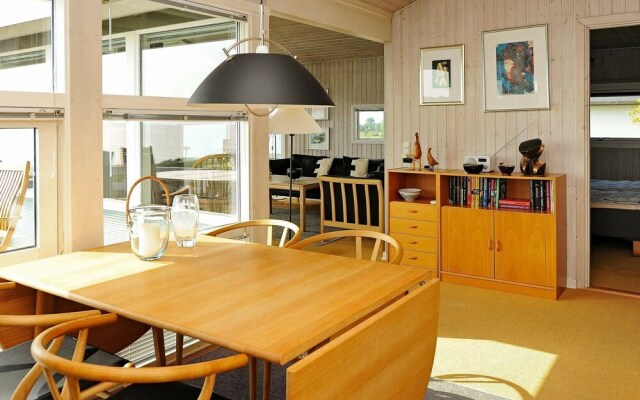 Gorgeous Seaside Holiday Home in Faaborg