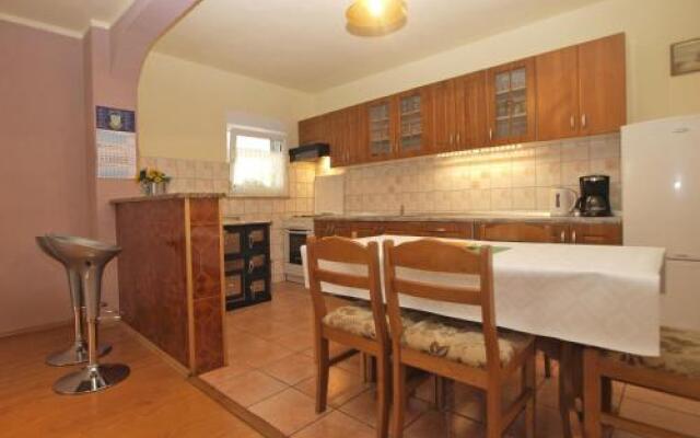 Apartment Josip 1649